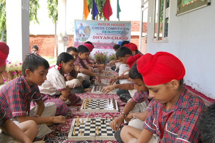 Dav Public Senior Secondary School-Indoor Games