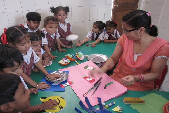 DIPS School-Art room