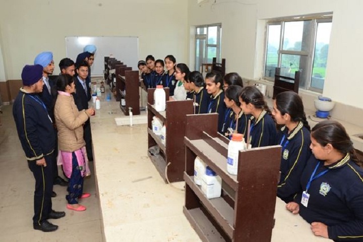 Divine Public School-Chemistry Lab
