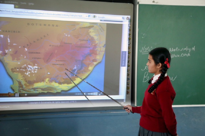 Doaba Public School- Smart Classroom