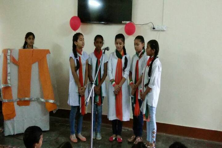 Dr MCM DAV Public School-Singing