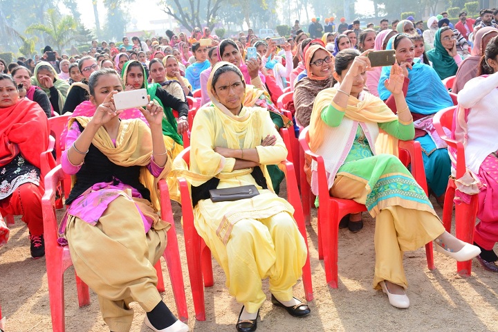 Ferozeshah Anglo Sikh War Memorial Public Senior Secondary School-Audience