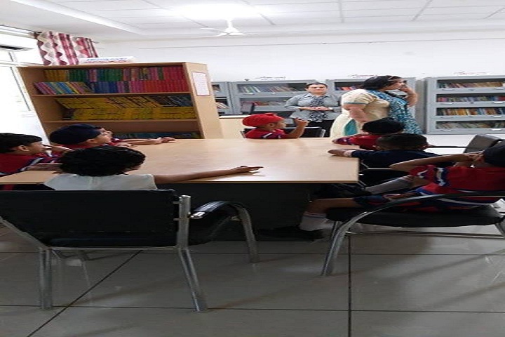 G D Goenka International School-Library