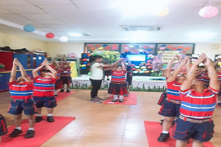 G D Goenka Public School-Yoga Class