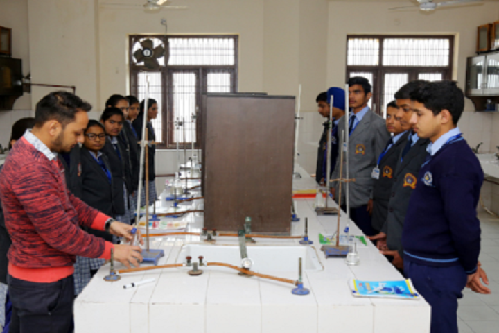 Ganga International School-Chemistry Laboratory
