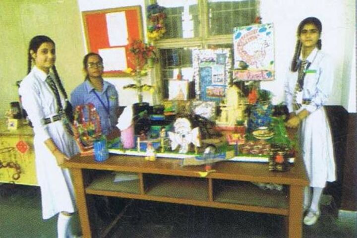 Global Public School-Craft Room