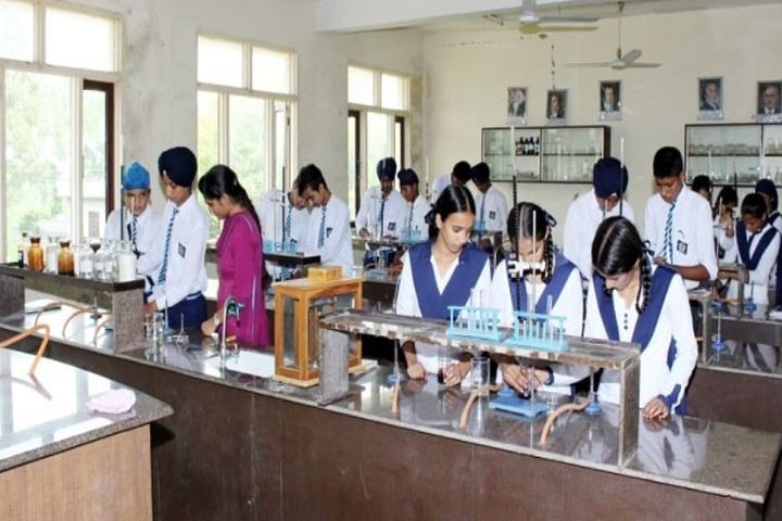 Gn Convent School-Laboratory