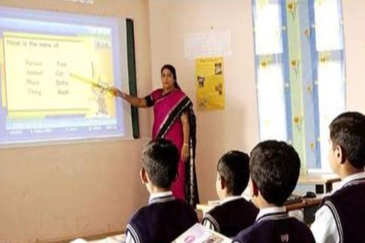 Holy Family Public School-Smart Classes