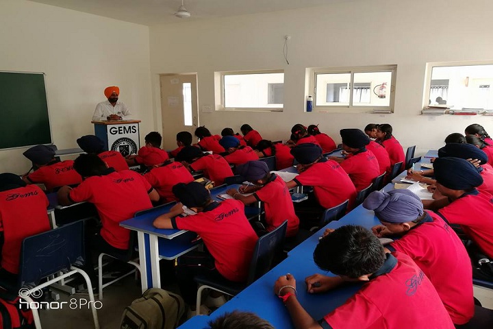 Golden Era Millennium School-Classroom