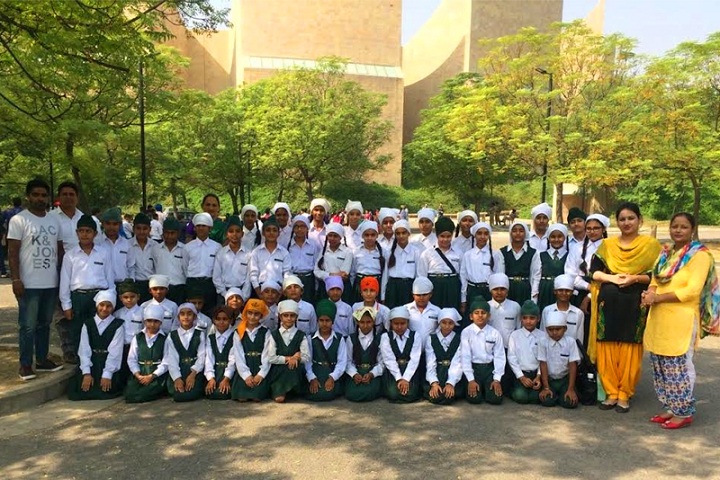 Goodearth Convent School-Tour
