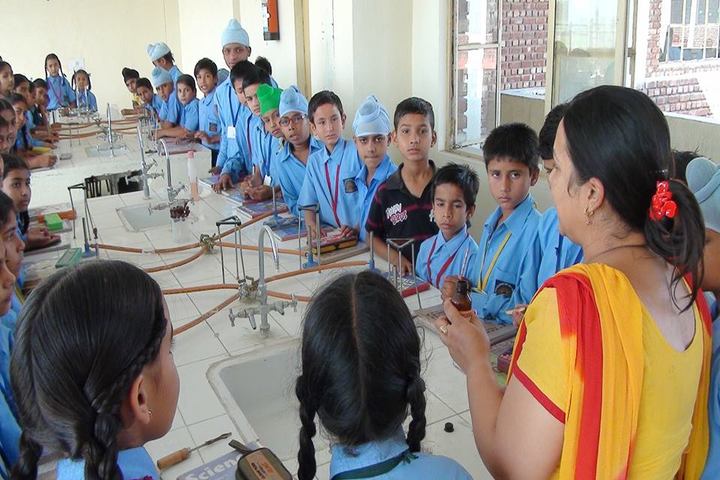 Government FCS Adarsh Senior Secondary School-Science Lab