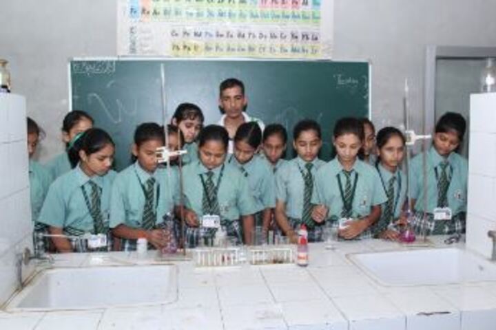 Green Land Day Boarding Public School-Science Lab