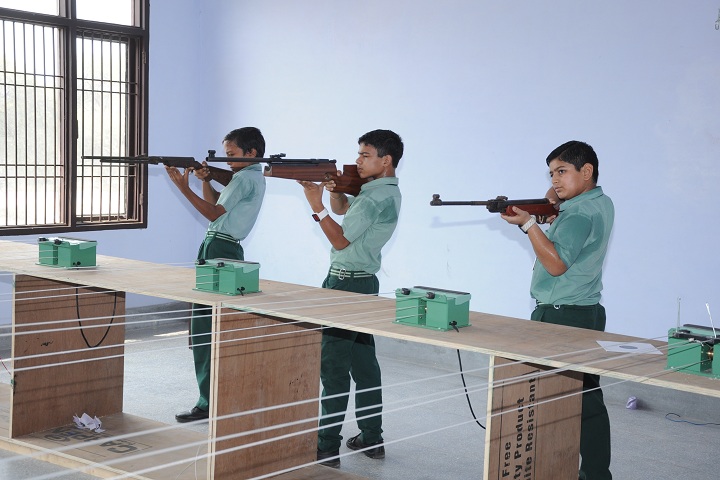 Green Land Day Boarding Public School-Games