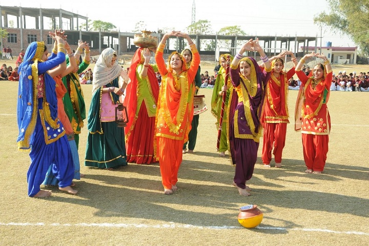 Gurpreet Holy Heart Senior Secondary Public School-Celebratrion