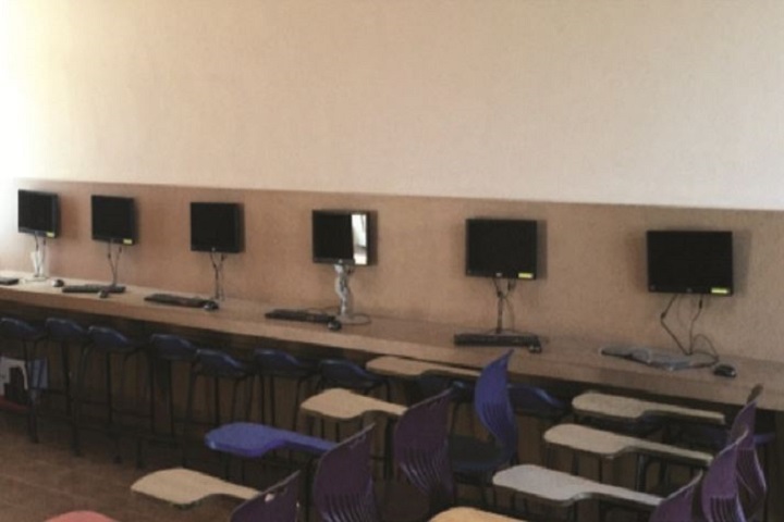 Guru Dashmesh Academy-Computer Lab