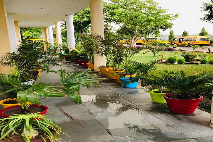 Guru Gobind Singh Public School-Garden