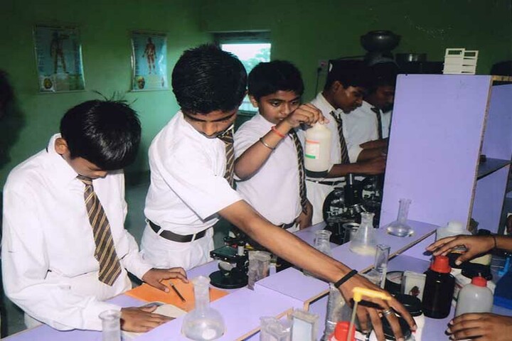 Holy Public School-Chemistry Lab