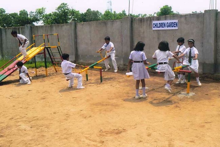 Holy Public School-Games
