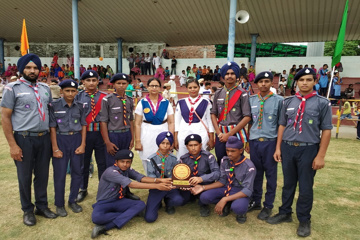 Guru Nanak Dev Public Senior Secondary School-NCC