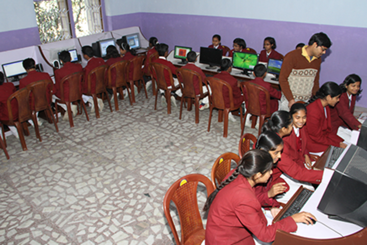 Hr Imperial Public School-Computer Lab