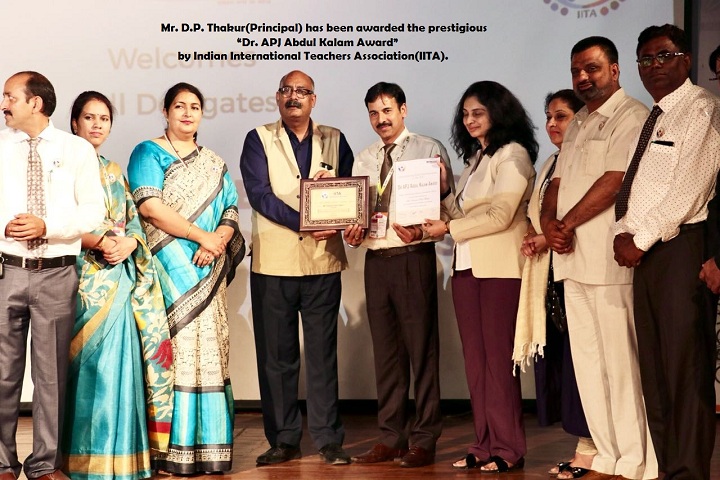 Guru Nanak Model Senior Secondary School-Award Receiving