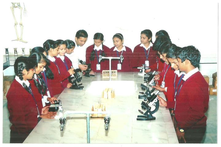 Hyderabad Satyagrah DAV Public School- Laboratory