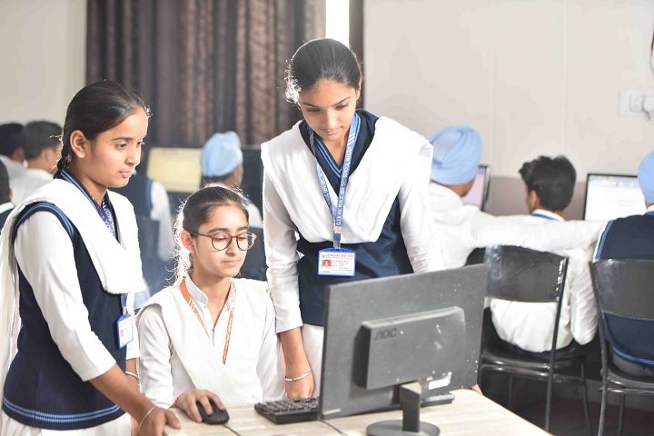 Guru Teg Bahadur Khalsa Public School-Computer Lab