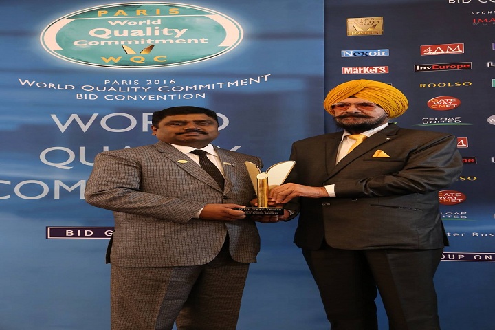 Guru Teg Bahadur Pub School-Award Receiving