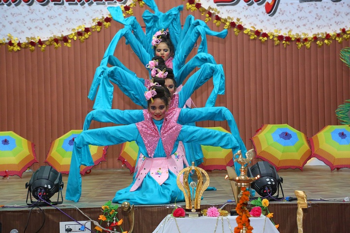 Guru Teg Bahadur Pub School-Dance Performance