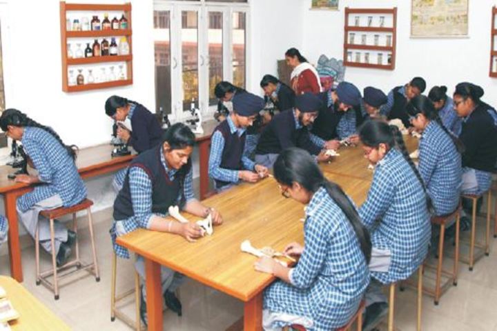 Gurunanak International Public School-Biology Lab