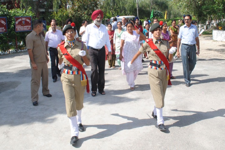 Jawahar Navodaya Vidyalaya-Welcoming Guest