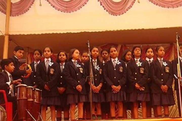 Infant Jesus School-Group Singing