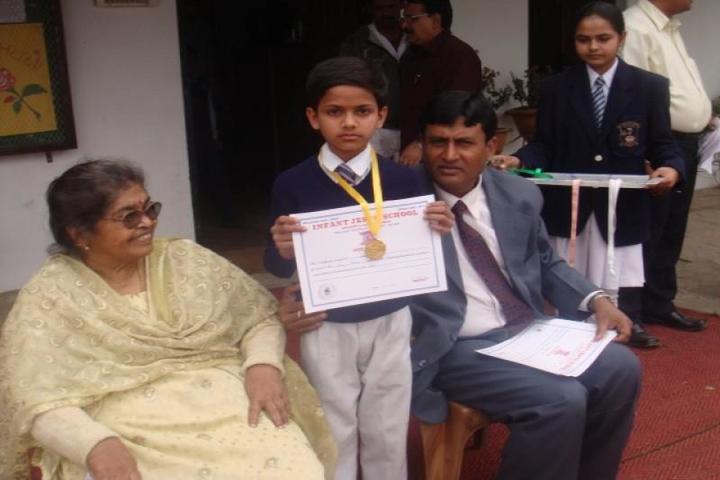 Infant Jesus School-Prize Distribution
