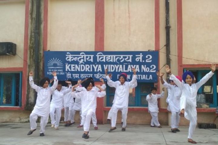 Kendriya Vidyalaya No 2-Boys Dance