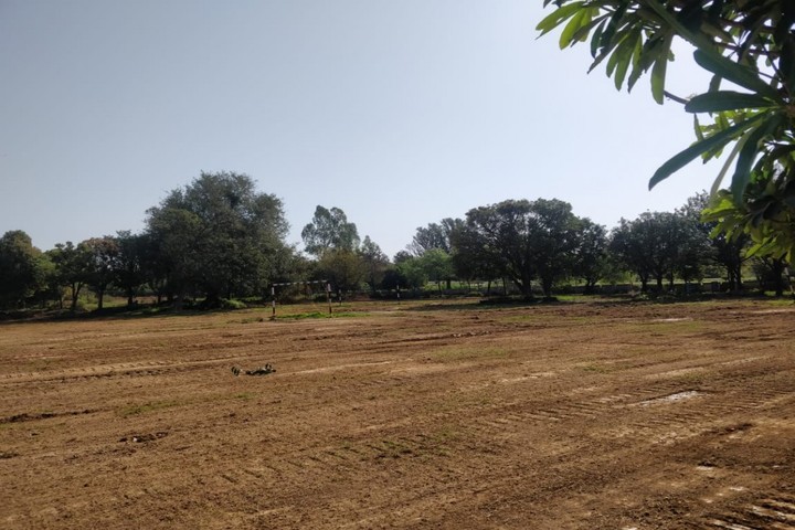 Kendriya Vidyalaya No 4-Play Ground