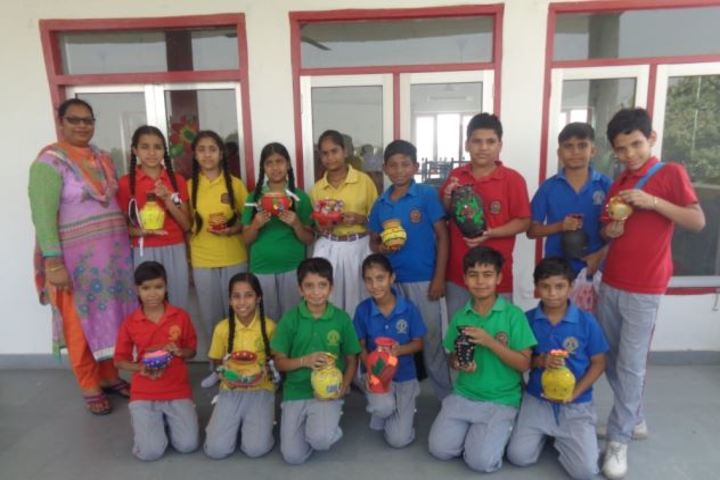 Kulwant Rai Dav Pub School-Craft