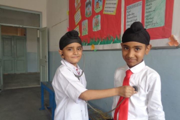 Kulwant Rai Dav Pub School-Health Check Up