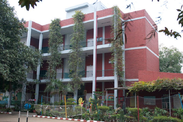 Kundan Vidya Mandir Senior Secondary School-Campus-View