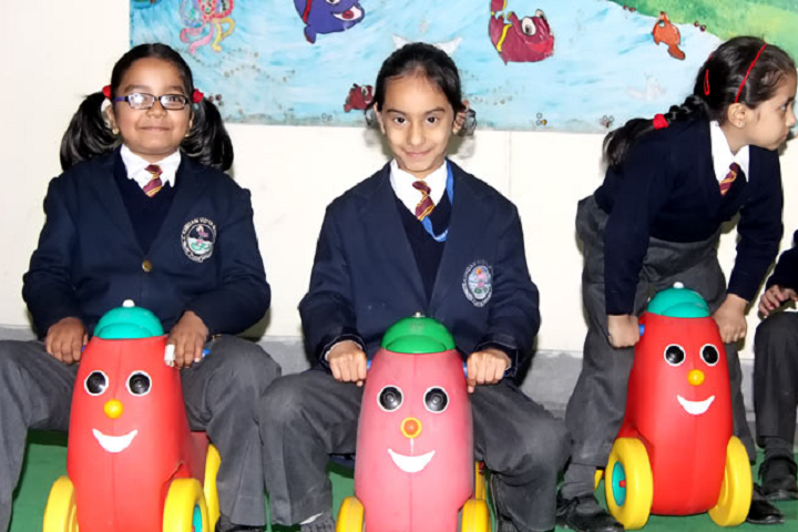 Kundan Vidya Mandir Senior Secondary School-Toy-Room