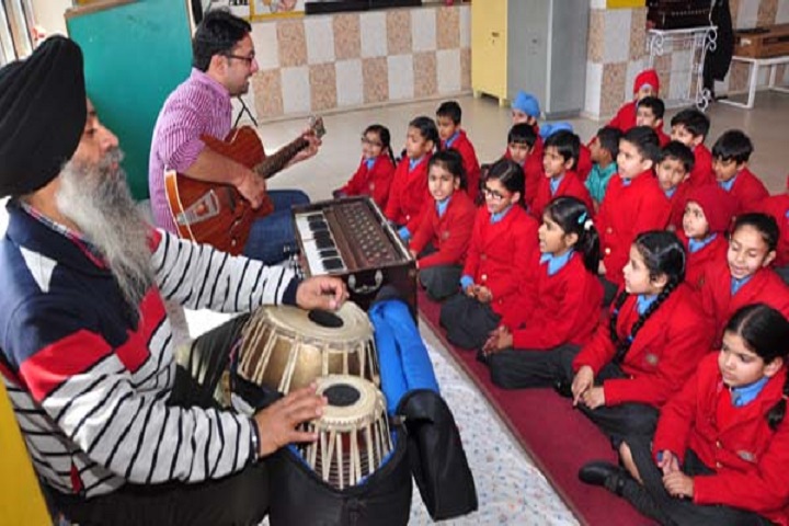 Lawrence Public Senior Secondary School-Music-Room
