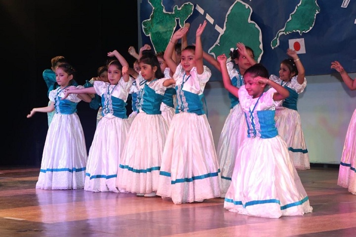 Learning Paths School-Dance