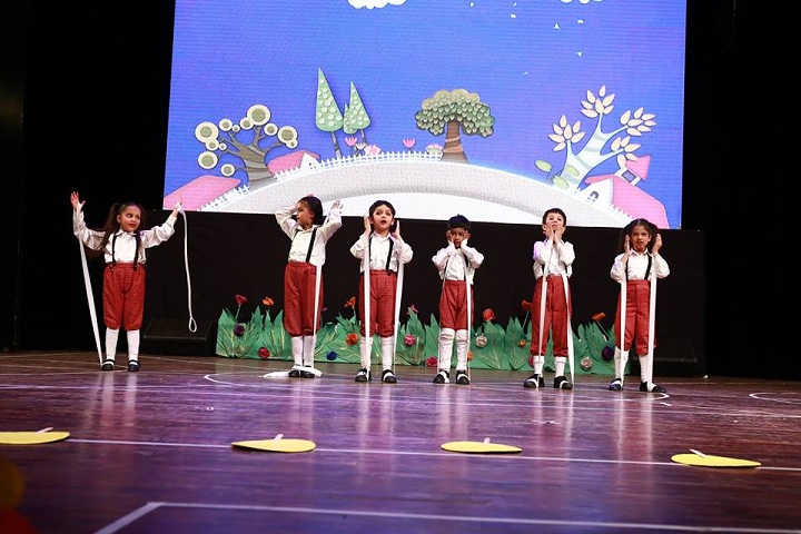 Learning Paths School-Skit