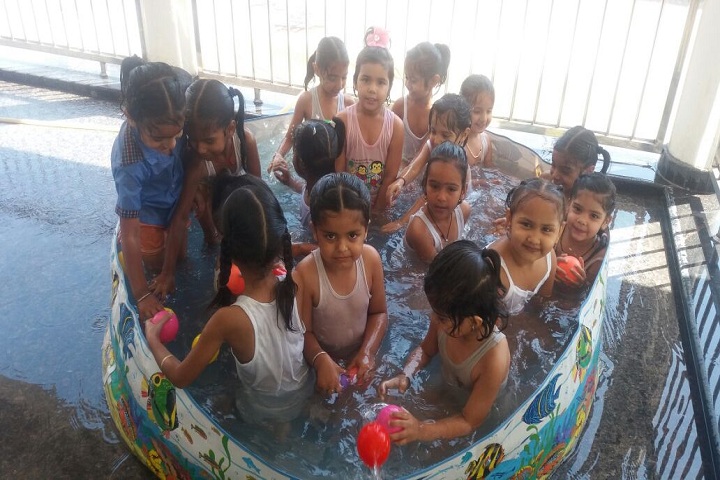 Madhav Vidya Niketan Senior Secondary School-Swimming