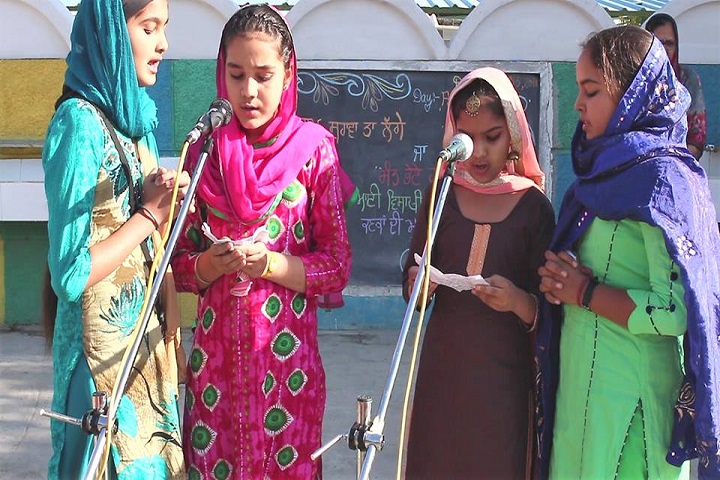Mahant Lachhman Dass Senior Secondary School-Singing