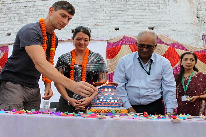 Jagriti Public School-Lighting the lamp