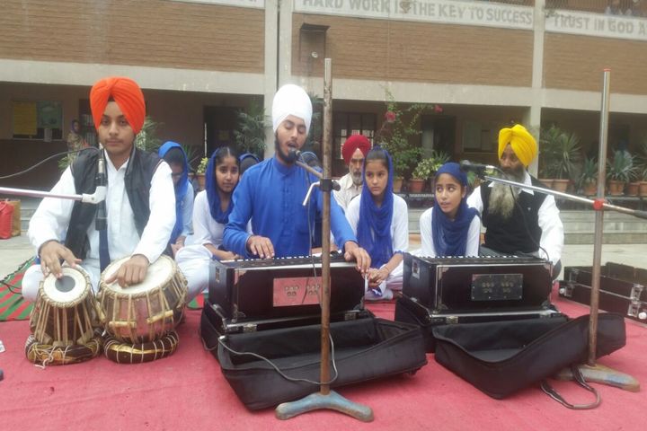 Mata Gujri Public School-Music
