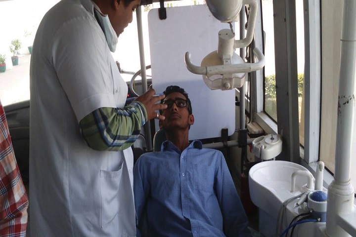 Mata Jashwant Kaur Memorial School-Medical Camp