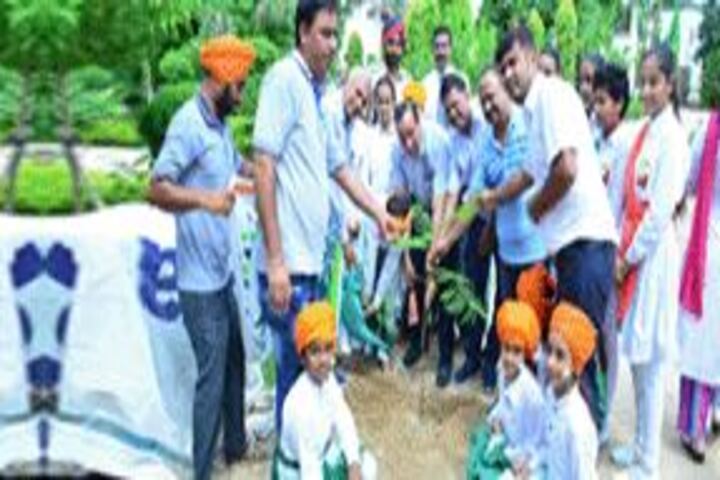 Meera Public School-Plantation