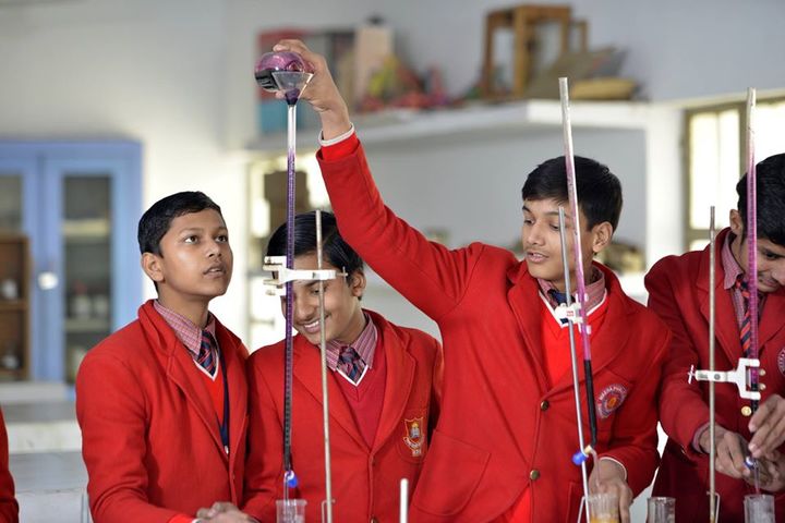 Meera Public School-Science Lab