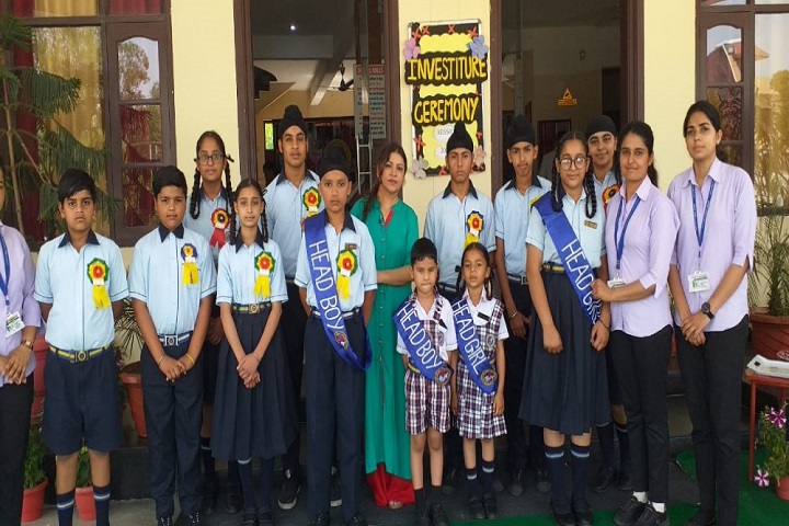 Merry Land International Public School-Presenting the heads